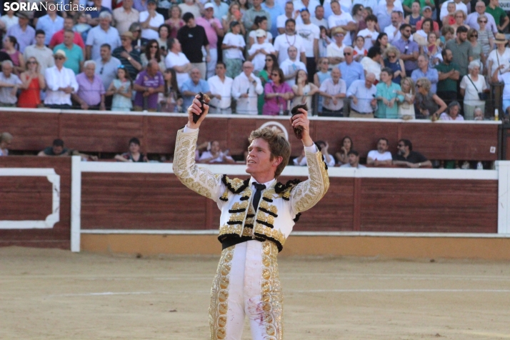 Una imagen de la lidia hoy en San Benito. /Santos Gómez