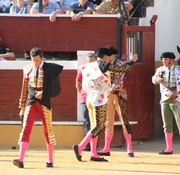 Una imagen de la lidia hoy en San Benito. /Santos Gómez