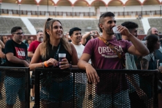 Soria baila al ritmo del mejor rock. Imágenes de Alma Perra fotografía.