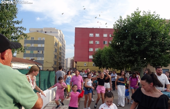 FOTOS | Arrancan las fiestas de La Barriada: La chiquillería soriana manda