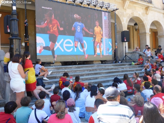 Pantalla gigante esta tarde en Soria para animar a las chicas de la Selección