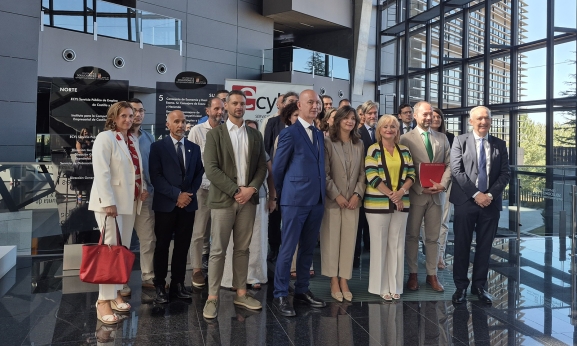 Experience Plus: la Junta invierte 4,5M€ en empleo para 350 jóvenes