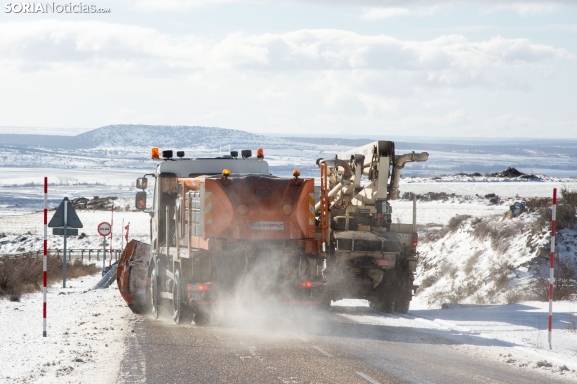 Balance de la viabilidad invernal en las carreteras provinciales: 1,4 millones de kilos de fundentes esparcidos