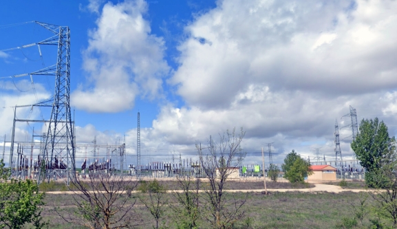 Corrección del proyecto de línea de alta tensión Almazán-Coscurita: la longitud será de 597 metros