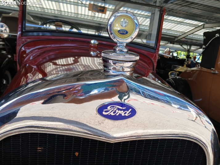 GALER&Iacute;A | Los cl&aacute;sicos despiertan la admiraci&oacute;n de decenas de sorianos en la XXXVI Concen