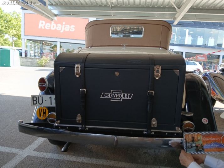 GALER&Iacute;A | Los cl&aacute;sicos despiertan la admiraci&oacute;n de decenas de sorianos en la XXXVI Concen