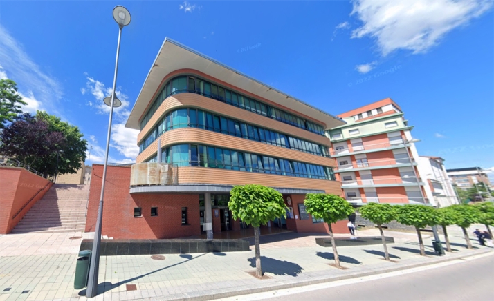 Ólvega saca a concurso la gestión de la cafetería del Centro Social