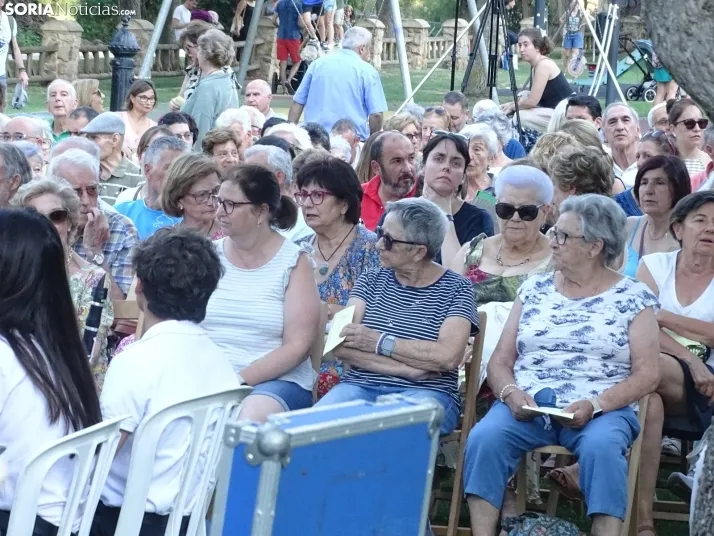 Una imagen del estreno veraniego de la Banda municipal de Música. /PC
