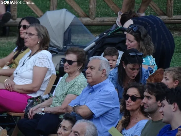 Una imagen del estreno veraniego de la Banda municipal de Música. /PC