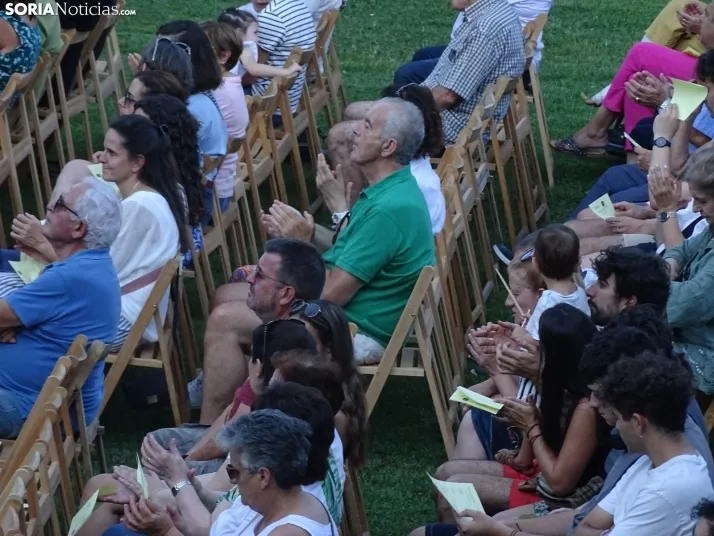 Una imagen del estreno veraniego de la Banda municipal de Música. /PC