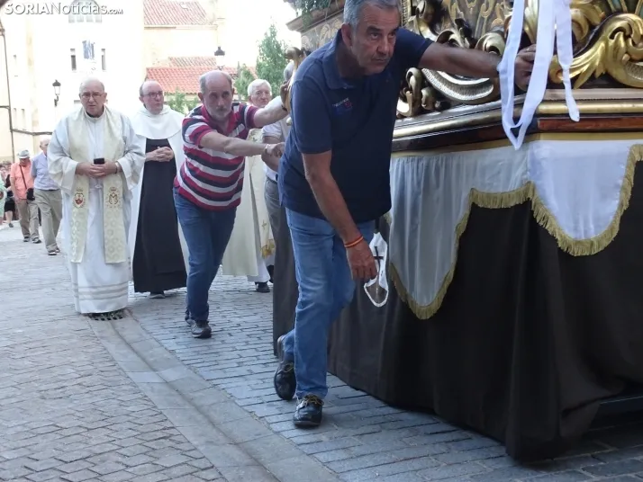 Una imagen de la procesión hoy miércoles. /PC