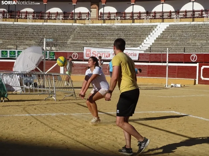 Una imagen del coso de San Benito esta tarde de domingo. 
