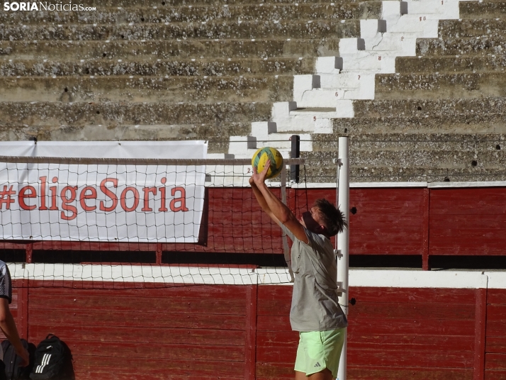 Una imagen del coso de San Benito esta tarde de domingo. 