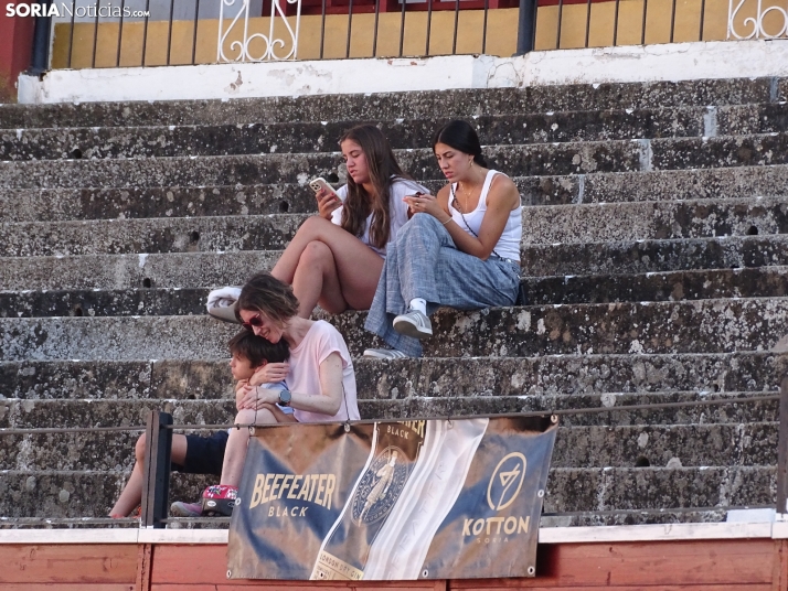 Una imagen del coso de San Benito esta tarde de domingo. 