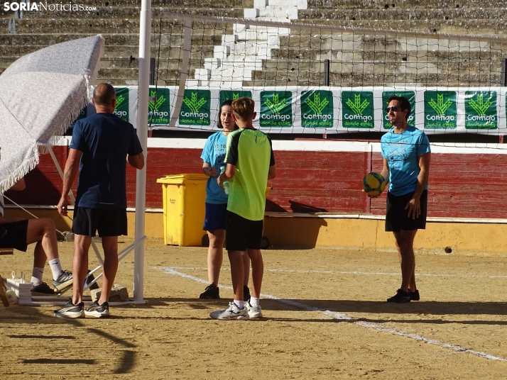 Una imagen del coso de San Benito esta tarde de domingo. 