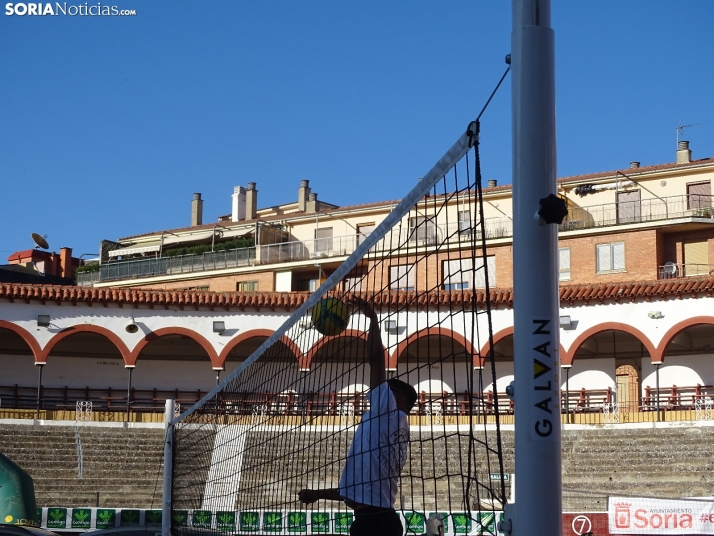 Una imagen del coso de San Benito esta tarde de domingo. 