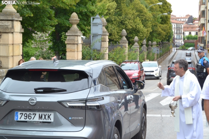 Fotos: Cientos de veh&iacute;culos son bendecidos en Soria por el D&iacute;a de San Crist&oacute;bal