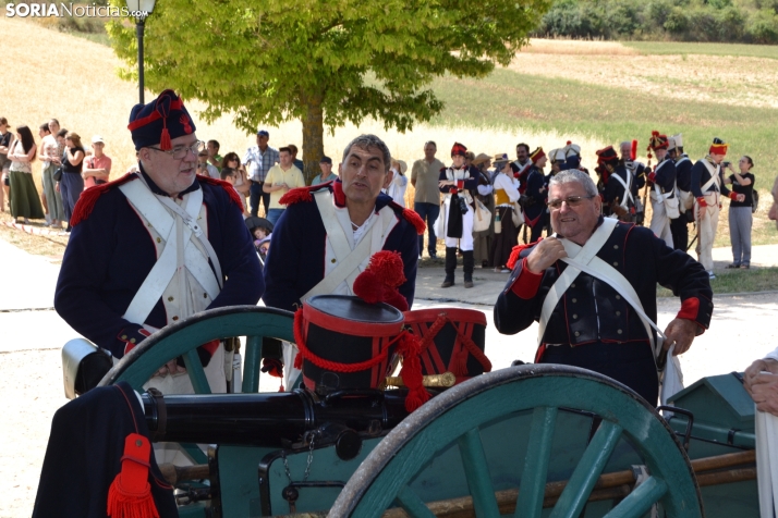 En im&aacute;genes: Almaz&aacute;n regresa a 1810 con la representaci&oacute;n de la batalla contra el ej&eacu