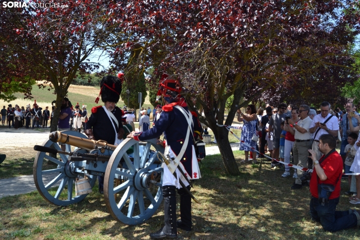 En im&aacute;genes: Almaz&aacute;n regresa a 1810 con la representaci&oacute;n de la batalla contra el ej&eacu