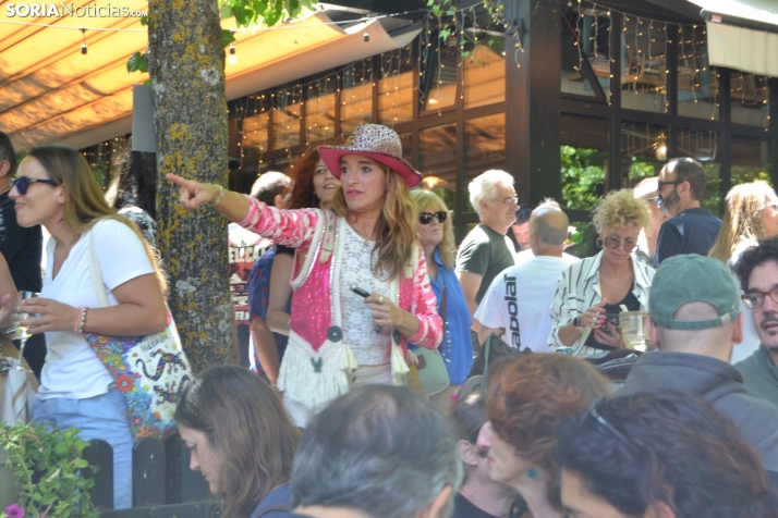 Fotos: El verm&uacute; del Enclave del Agua pone patas arriba La Dehesa