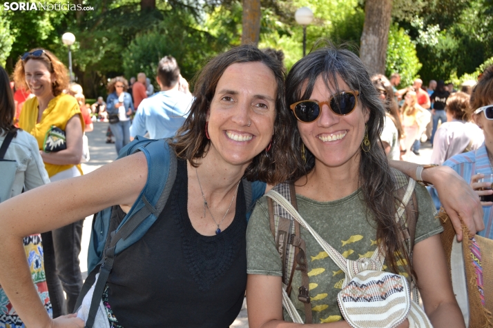 Fotos: El verm&uacute; del Enclave del Agua pone patas arriba La Dehesa