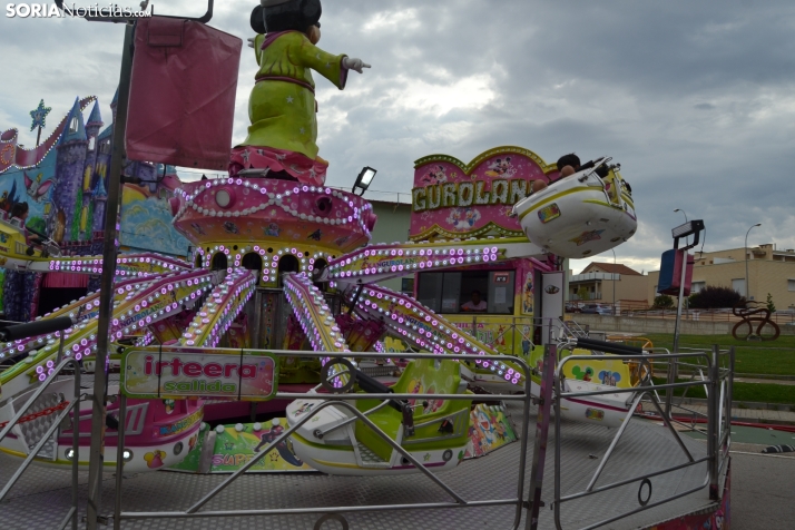 Fotos: Los ni&ntilde;os mantienen el esp&iacute;ritu sanjuanero en las ferias durante su D&iacute;a