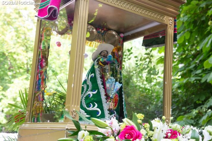 El ritmo y el color de Santiago de Bombori