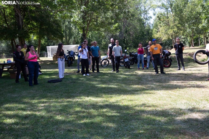 Encuentro motero en Santa Cruz de Yanguas