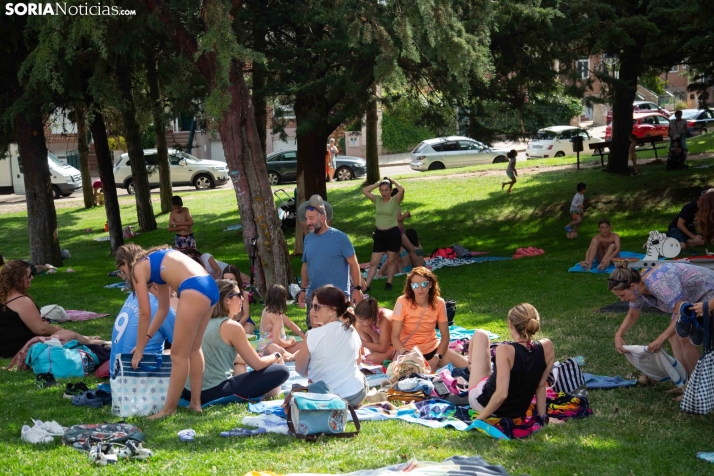 Fiesta de la espuma en Camaretas