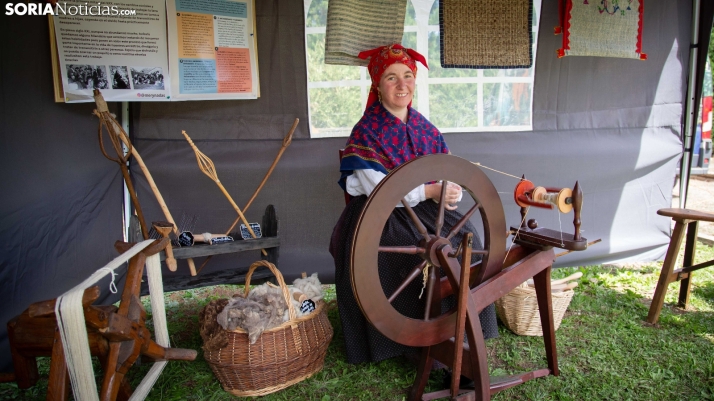 GALERÍA | Oficios, música y una gran afluencia de público marcan el XXII Mercado Tradicional de Almarza