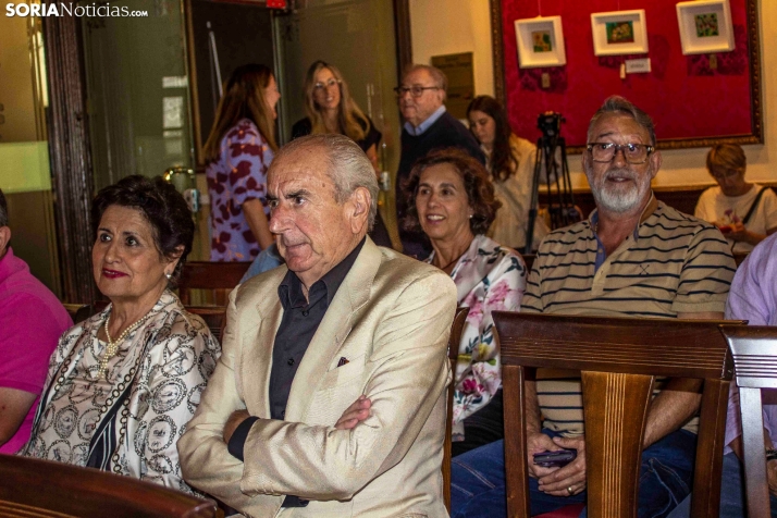 GALER&Iacute;A | Emoci&oacute;n, reconocimiento y homenajes en los premios de la Hosteler&iacute;a