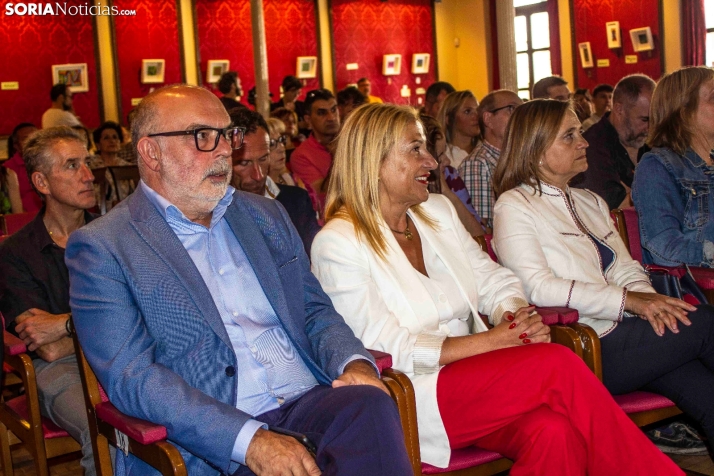 GALER&Iacute;A | Emoci&oacute;n, reconocimiento y homenajes en los premios de la Hosteler&iacute;a