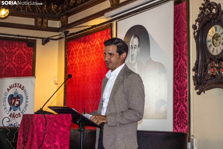 GALER&Iacute;A | Emoci&oacute;n, reconocimiento y homenajes en los premios de la Hosteler&iacute;a