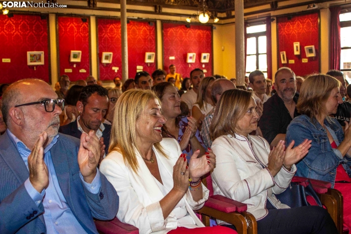 GALER&Iacute;A | Emoci&oacute;n, reconocimiento y homenajes en los premios de la Hosteler&iacute;a