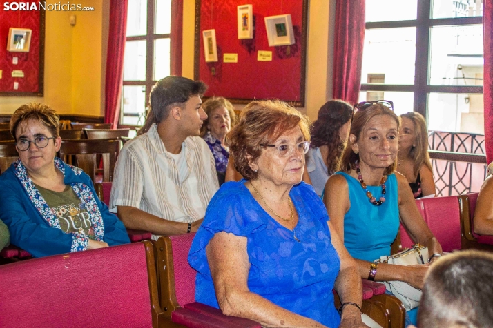 GALER&Iacute;A | Emoci&oacute;n, reconocimiento y homenajes en los premios de la Hosteler&iacute;a