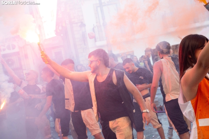 San Leonardo estalla en fiestas con el pregón