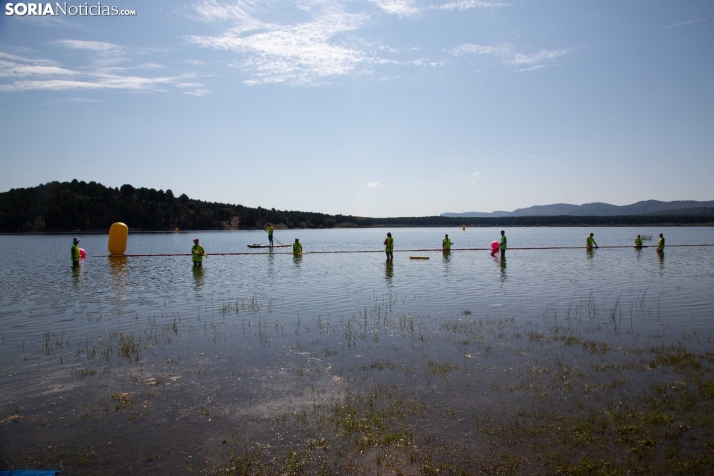Travesía a nado en el Embalse de la Cuerda
