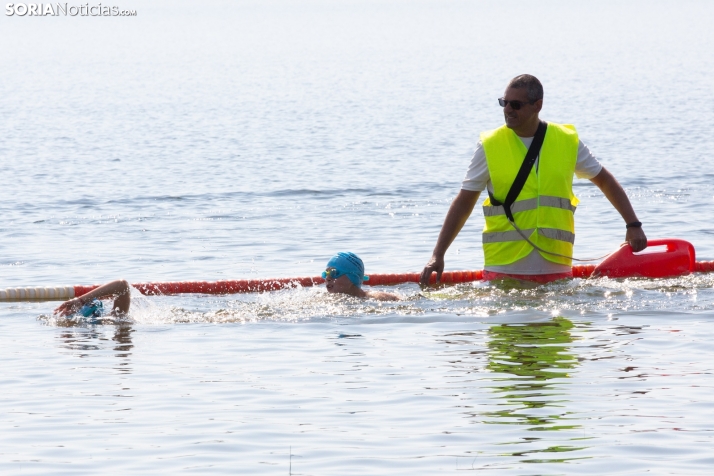 Travesía a nado en el Embalse de la Cuerda