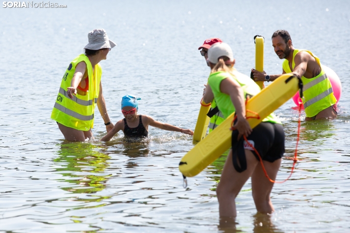 Travesía a nado en el Embalse de la Cuerda