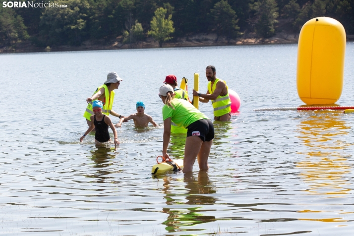 Travesía a nado en el Embalse de la Cuerda