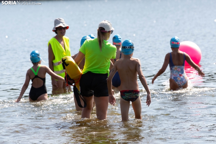 Travesía a nado en el Embalse de la Cuerda