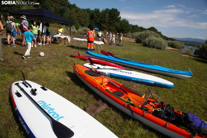 Travesía a nado en el Embalse de la Cuerda