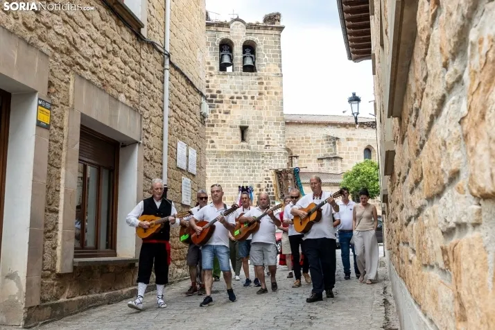 IX Certamen de Folklore de Duruelo de la Sierra./ Viksar Fotografía