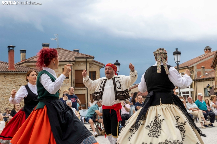 IX Certamen de Folklore de Duruelo de la Sierra./ Viksar Fotografía