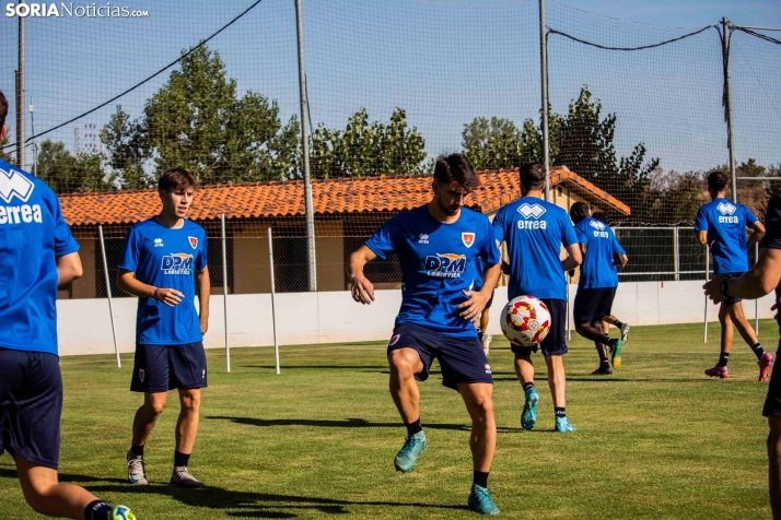 En im&aacute;genes: El Numancia completa su primer entrenamiento de pretemporada