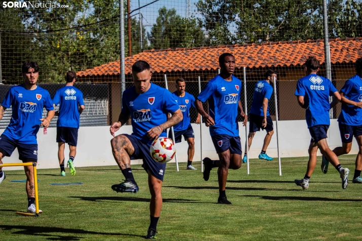 En im&aacute;genes: El Numancia completa su primer entrenamiento de pretemporada