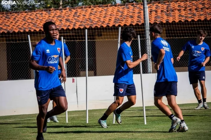 En im&aacute;genes: El Numancia completa su primer entrenamiento de pretemporada