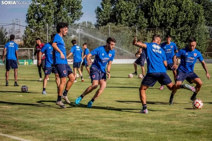 En im&aacute;genes: El Numancia completa su primer entrenamiento de pretemporada