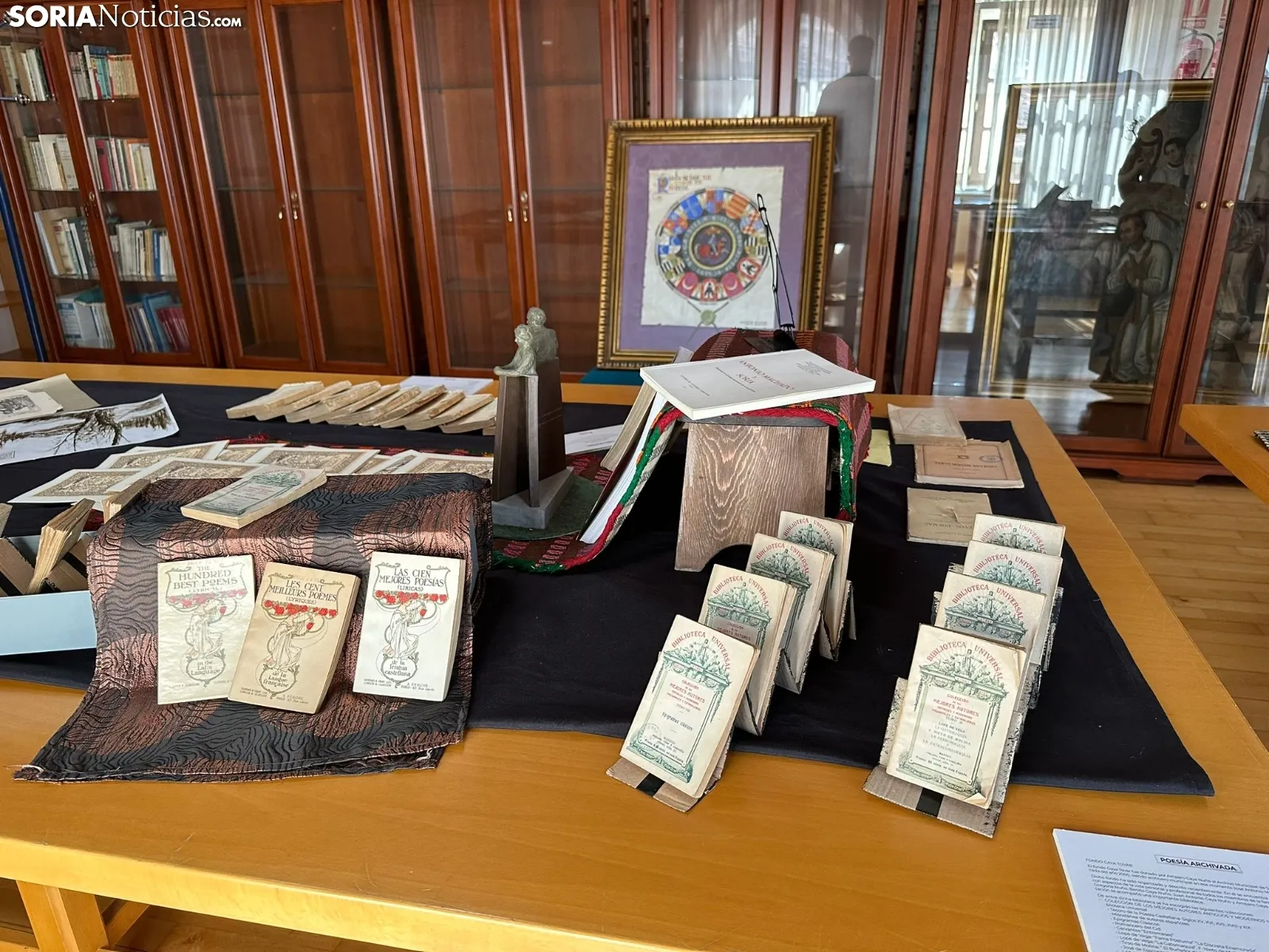 Foto 2 - Poes&iacute;a Archivada: el tesoro literario oculto de Soria sale a la luz en el Archivo Municipal