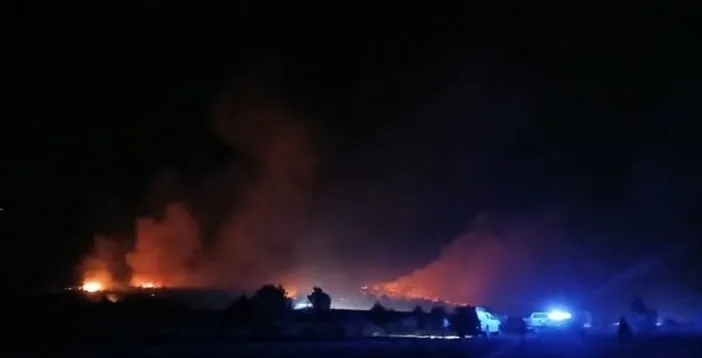 Foto 2 - V&iacute;deo: el incendio que se inici&oacute; en Burgos y oblig&oacute; a trasnochar a buena parte de los Pinares sorianos
